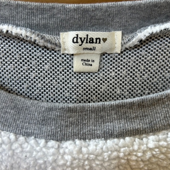 Dylan Pullover Sweatshirt Women's Fleece White and Gray Stars Size Small - Picture 6 of 7